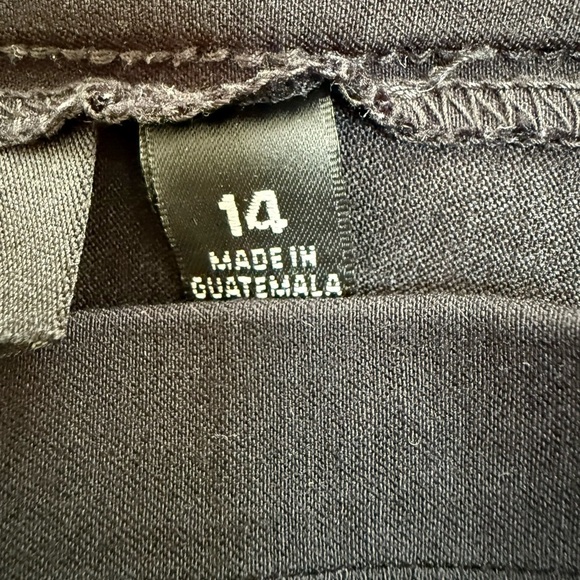 Briggs New York Black Pencil Skirt Knee-Length Work - Picture 2 of 6